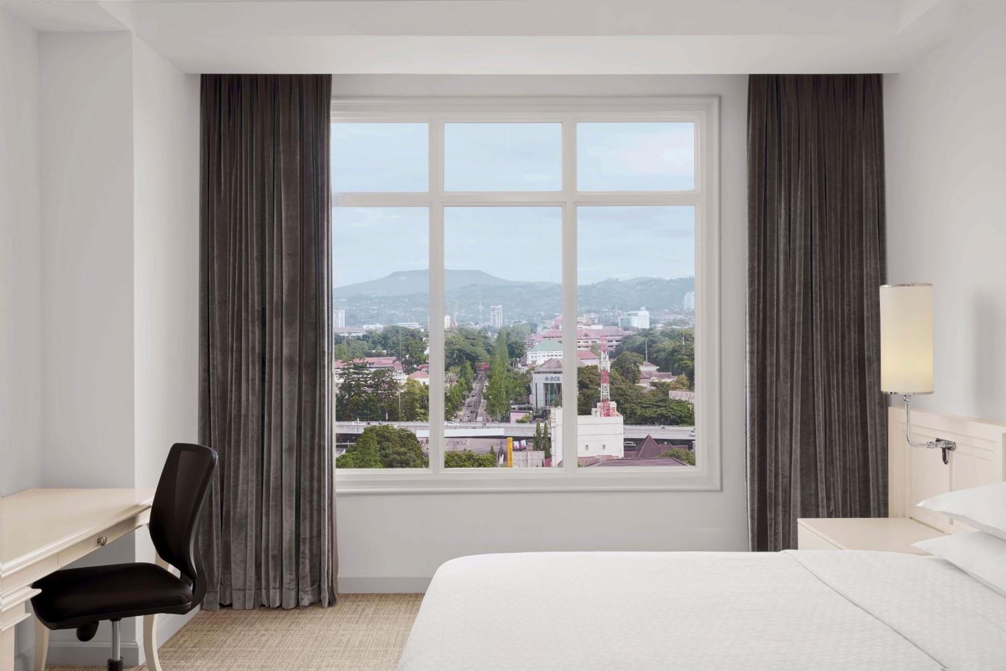 Four Points By Sheraton Bandung Exterior foto